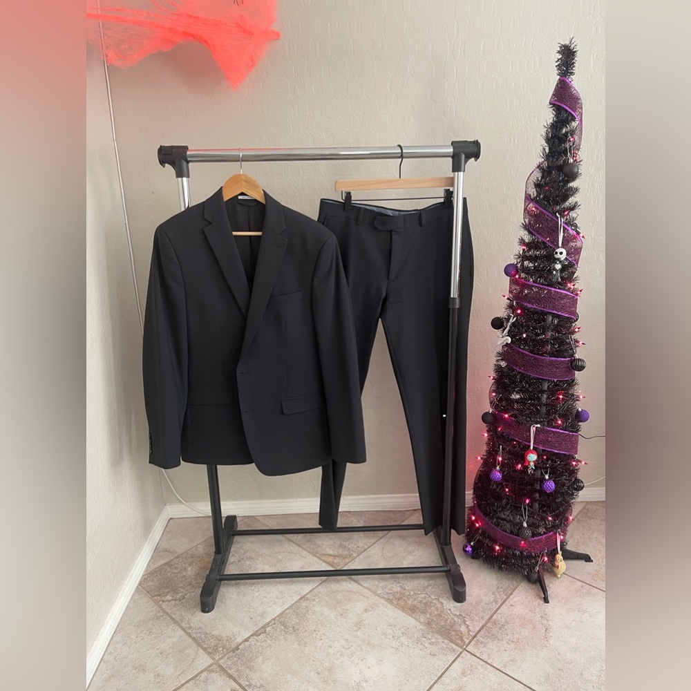 Bar III 2pc Slim Fit Suit - Black